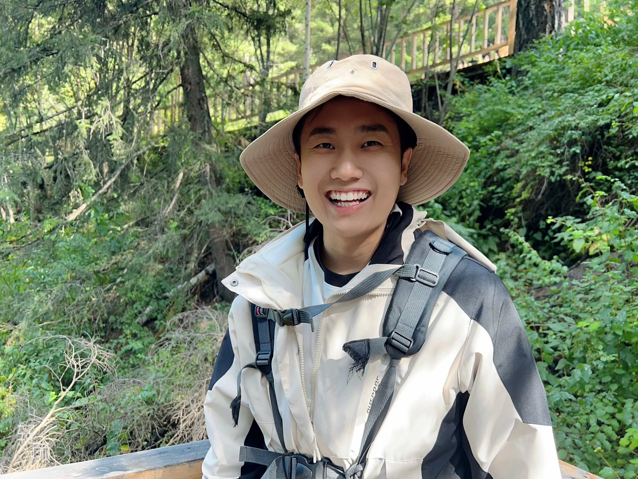 石佳的户外登山照片